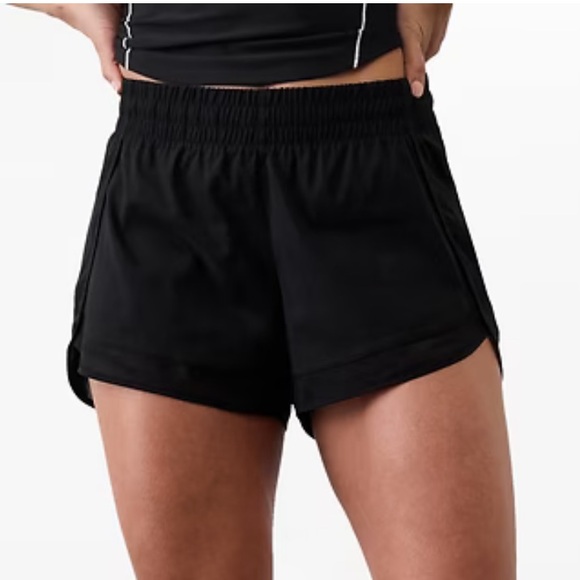 Athleta Mesh Racer Run 4” Shorts Size XL - Picture 2 of 11